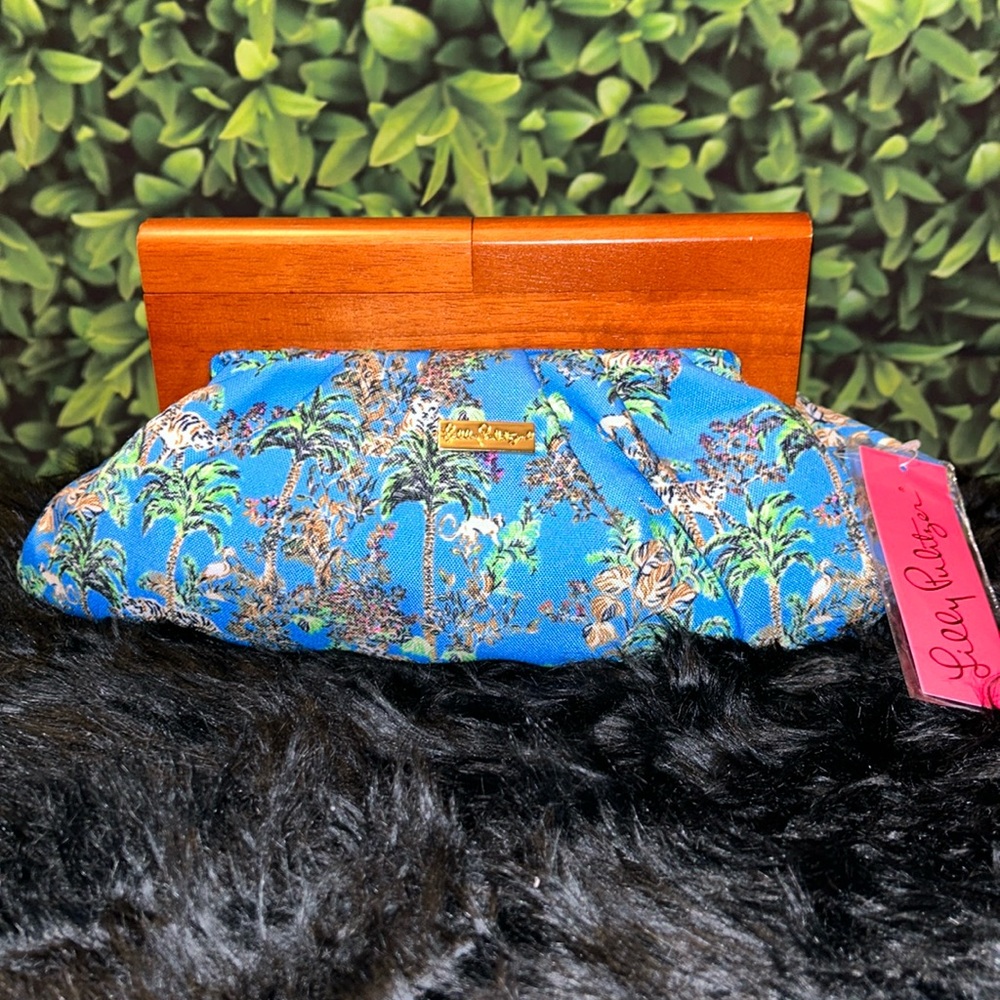 NWT LILLY Pulitzer Tiger Queen Bermuda Clutch Bag GWP LTD Edition RARE HTF